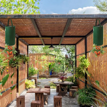 Multifunctionele Hangende Kweekzak van Vilt – Omgekeerde Grow Bag voor Tomaten, Aardbeien, Groenten & Bloemen | Verticale Plantenzak voor Tuin & Balkon